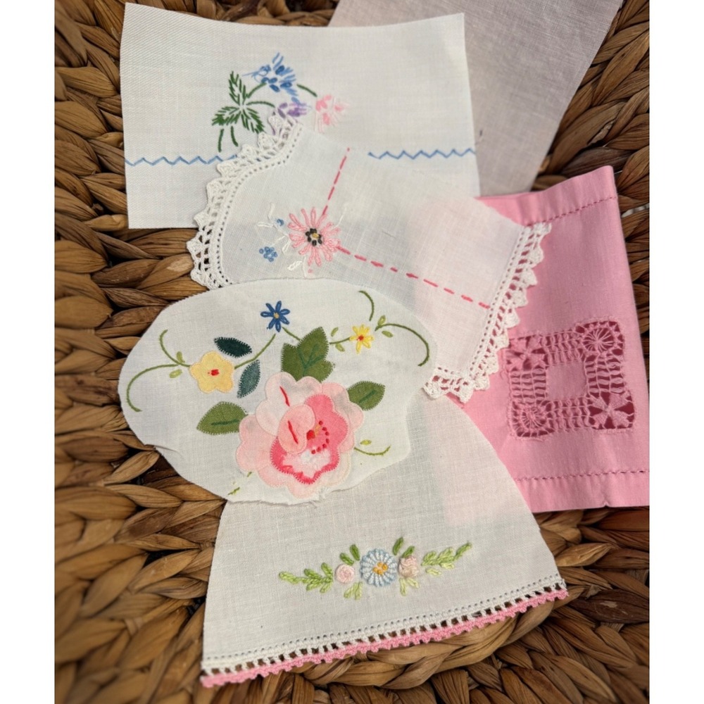Slow Stitch Misc lot Pink Fabric Lace Button Junk Journal Kit vintage - Picture 2 of 8